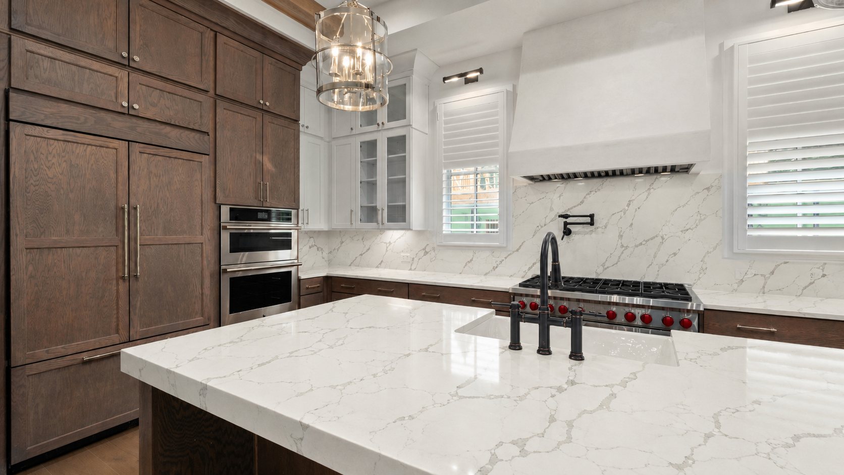 TS-1102 Alpine Caldera quartz kitchen