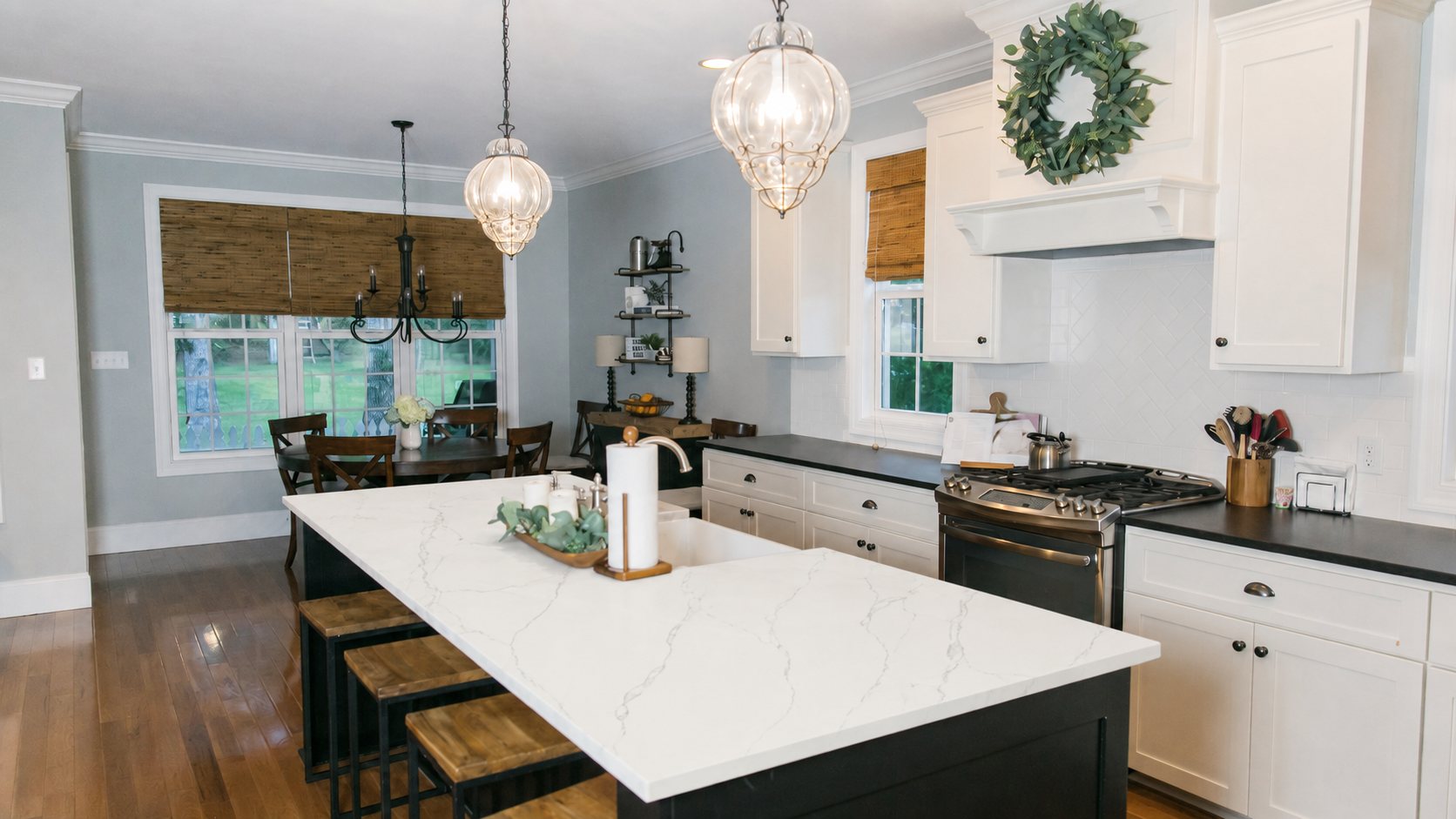TS-1108 Glacier Ridge quartz kitchen