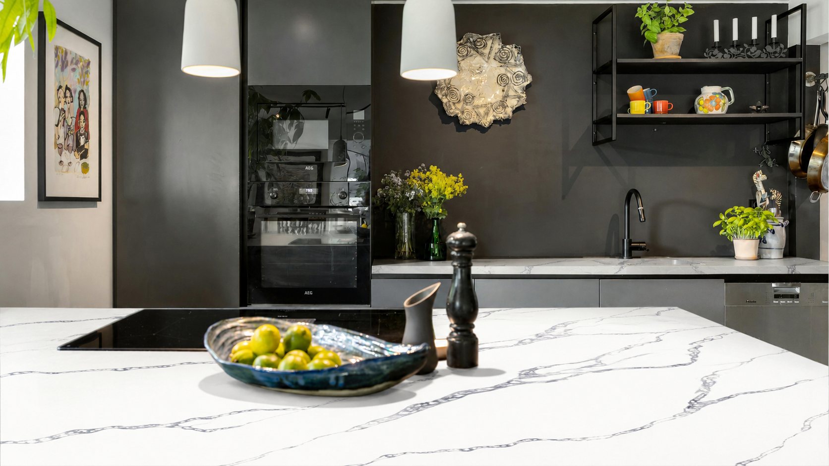 TS-1110 Nero Strata quartz kitchen